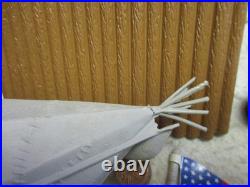 MARX VINTAGE FORT APACHE PLAYSET With TIN LITHO YELLOW INDIANS BLUE SILVER SOLDIER