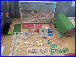 MARX VINTAGE MODERN FARM SET PLAYSET Complete W Acessories W Original Box EX