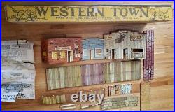 MARX Western Town # 4229 Examine Accessories For Completeness