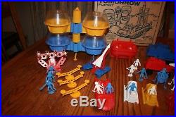 MPC Vintage 1976 Beyond Tomorrow Lunar Space Army Station Playset & Box Marx