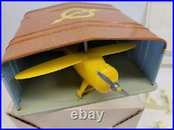 Marx 0796 Crop Duster Plane Set. New