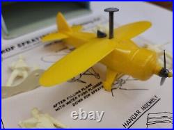 Marx 0796 Crop Duster Plane Set. New