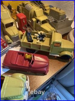 Marx 1950s-1960s Big Inch Pipeline trucks construction equip +many Accessories