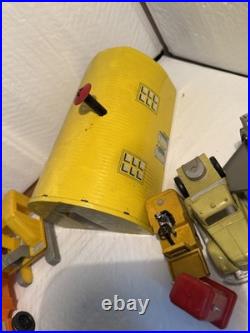 Marx 1950s-1960s Big Inch Pipeline trucks construction equip +many Accessories