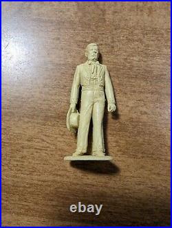 Marx 1950s-60s Figure Lot 121 Pieces Rip Masters General Lee Sergeant Garcia