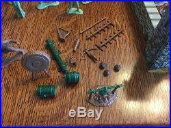 Marx 1950s Robin Hood Playset Castle Set Accessories With Box And Rare Flag
