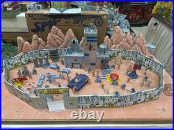 Marx 1952 Official Tom Corbett Space academy #7009