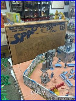 Marx 1952 Official Tom Corbett Space academy #7009