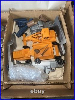 Marx 1960s Construction Camp set partial very Clean NO Bldg 10 vehicles & people Marx 1960s Construction Camp set partial very Clean NO Bldg 10 vehicles & people