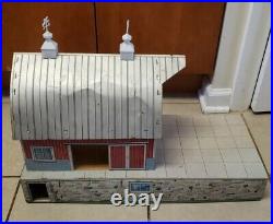 Marx 1960s Modern Farm Platform Barn with animals, plants and other accessories