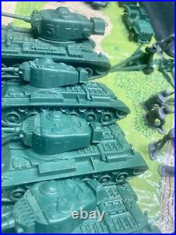 Marx 1975 WWII Battle Of Navarone Battleground Play Set Plastic Army 41/51 Tanks