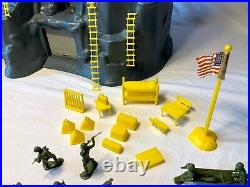 Marx 1977 Famous WWII Battle of NAVARONE GIANT Play Set #4302