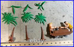 Marx 2028 The Flintstones Bedrock Express in Crisp OB Works, SWEET! (C)