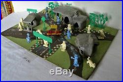 Marx #2670 The Flintstones Playset Demonstrator Store Display from 1962