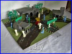 Marx #2670 The Flintstones Playset Demonstrator Store Display from 1962