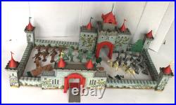 Marx #4719 Robin Hood Castle Play Set Tin Litho 1956 Vtg with Orig Box