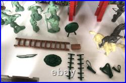 Marx #4719 Robin Hood Castle Play Set Tin Litho 1956 Vtg with Orig Box Marx #4719 Robin Hood Castle Play Set Tin Litho 1956 Vtg with Orig Box