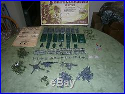 Marx 4757 BATTLEGROUND playset (green litho box)