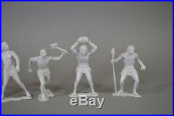 Marx 6 inch Cavemen in RARE Grey