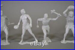 Marx 6 inch Cavemen in RARE Grey