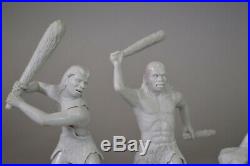 Marx 6 inch Cavemen in RARE Grey