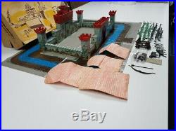 Marx 6053 Vikings And Knights Playset Sears Box Battleground Looks Complete