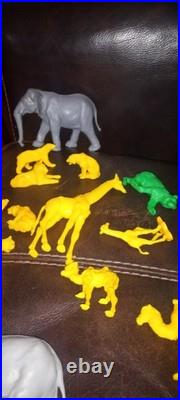 Marx Arctic Explorer Playset Igloo, Eskimo, Polar Bears, Penguin