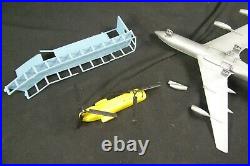 Marx Astro Jet Airport Play Set Tin Plastic American Airlines Airplanes