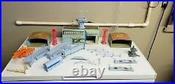 Marx Astro Jet Airport Play Set Tin Plastic American Airlines Airplanes No Box