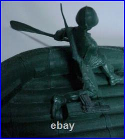 Marx Battleground Large Small Raft Oarsmen Soldier Gun Rifle 1960s Playset