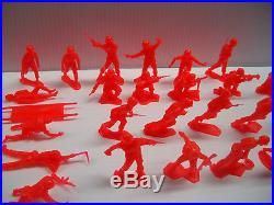Marx Battleground Playset 32 Us Soldiers In Rare Dayglo Red Originals Mint