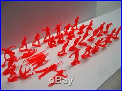 Marx Battleground Playset 32 Us Soldiers In Rare Dayglo Red Originals Mint