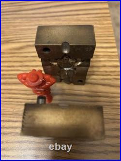 Marx Brass Mold For 60 MM Canadian Mounted Mold figure