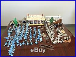 Marx Civil War Original Partial Playset Blue and Gray with Mansion