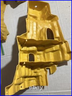 Marx Commanchee Pass/Prehistoric Mountain Play Set. Big&Small Cliff Bridge River