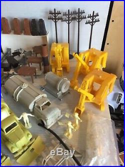 Marx Construction Camp Pipeline Play Set Lot Trucks Dozer Shovel Nice