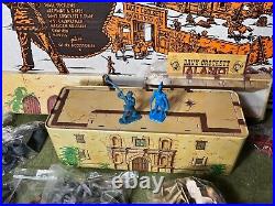 Marx DAVY CROCKETT AT THE ALAMO HUGE playset 3534R withEXTRA Figures & Accessories