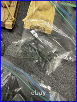 Marx Desert Fox / Battleground Lot 3 Tanks, 2 Cannons 1 Other, 80 Figure
