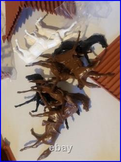 Marx Famous Fort Apache Western Playset 95Pcs #4500 Box 1990