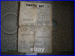 Marx Fighting Knights Carryall Playset 4635, Tin LItho Case, Figs & Accessories