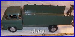 Marx Fighting Marine Combat Unit Truck With Figures Play Set Boxed