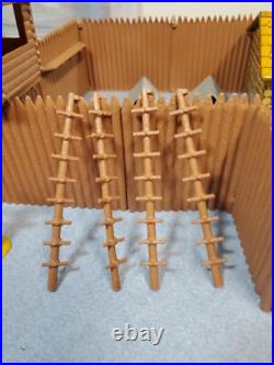 Marx Fort Apache American Heroes Playset Toy Soldiers 1960's