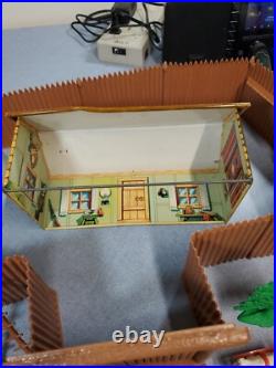 Marx Fort Apache American Heroes Playset Toy Soldiers 1960's