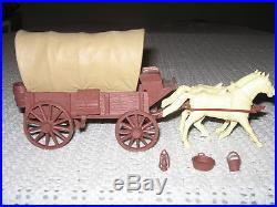 Marx Fort Apache Covered Wagon mint & complete