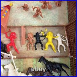 Marx Fort Apache Playset Vintage Plastic Soldiers Indians Horses 1967-68 4685