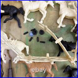 Marx Fort Apache Playset Vintage Plastic Soldiers Indians Horses 1967-68 4685