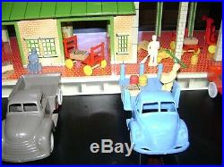 Marx Freight Station Playset From 1952