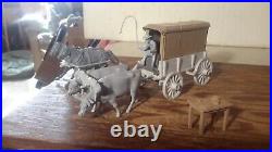 Marx GRAY WAGON withOxen drawn supply top Wagon Train Gunsmoke Western Playset