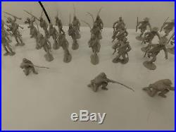 Marx Giant Blue Gray 47 Complete Set Minus 1 Marching Confederate Soldiers