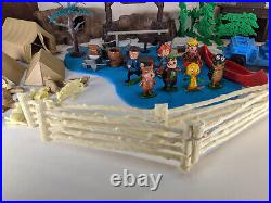Marx Hanna Barbera 1962 Jellystone Park Yogi Bear Lot Near Complete Rare